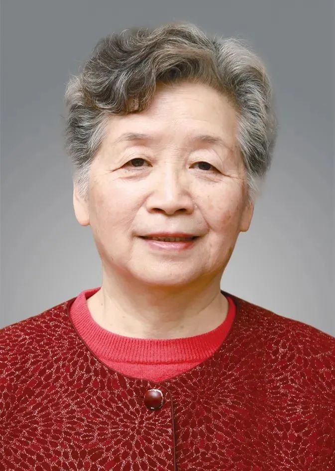 王珊教授喜获2022年ccf最高科学技术奖 