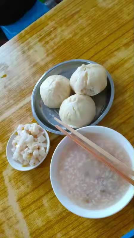 暂无图片