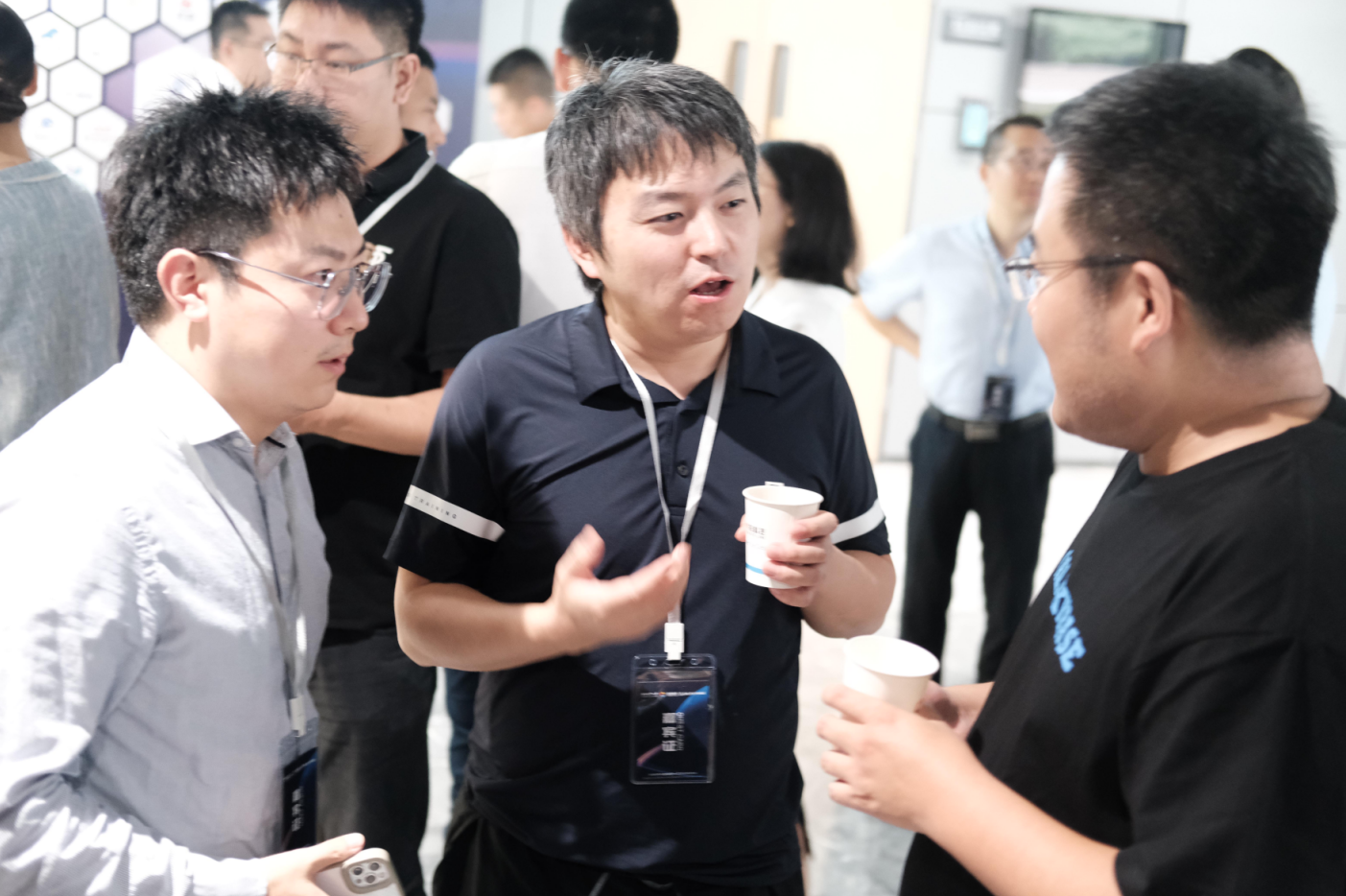 屏幕截图 20220926 130609.png