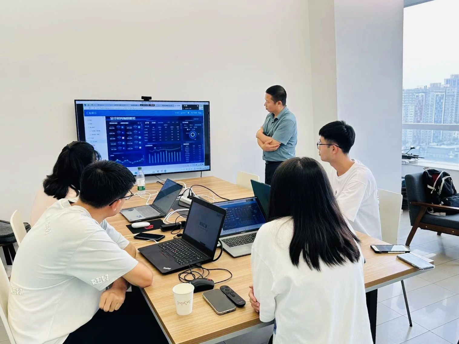 BI,CRM BI,商务智能,数据治理,数据管理,数据分析系统,数据分析,数字化转型,数字化